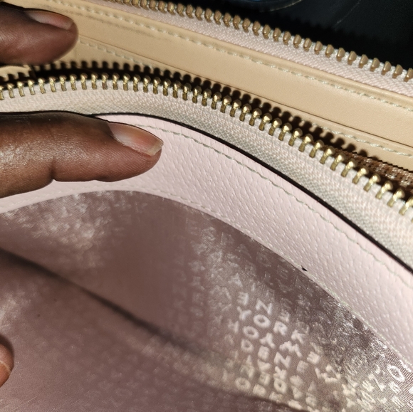 Wallet - Picture 4 of 4